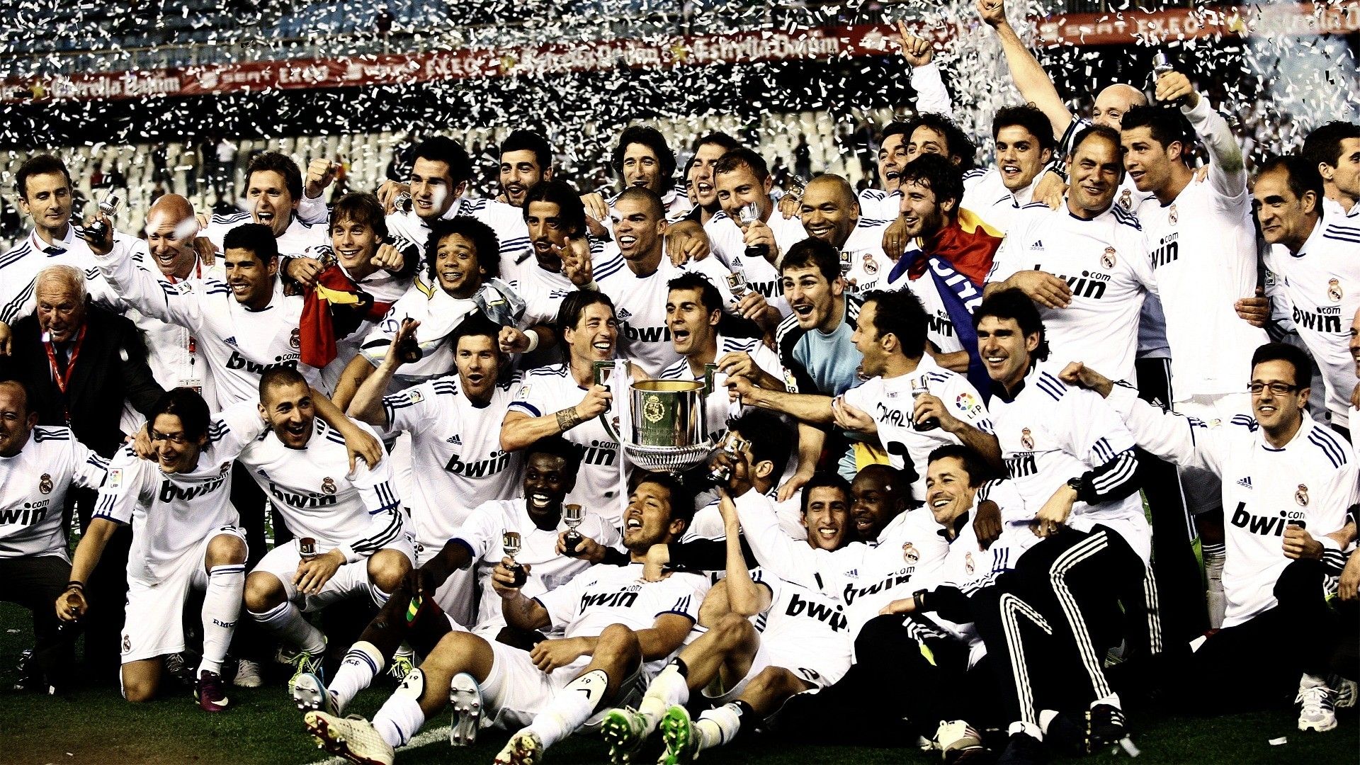 Soccer Real Madrid Fc Wallpapers Hd Desktop And Mobile Backgrounds