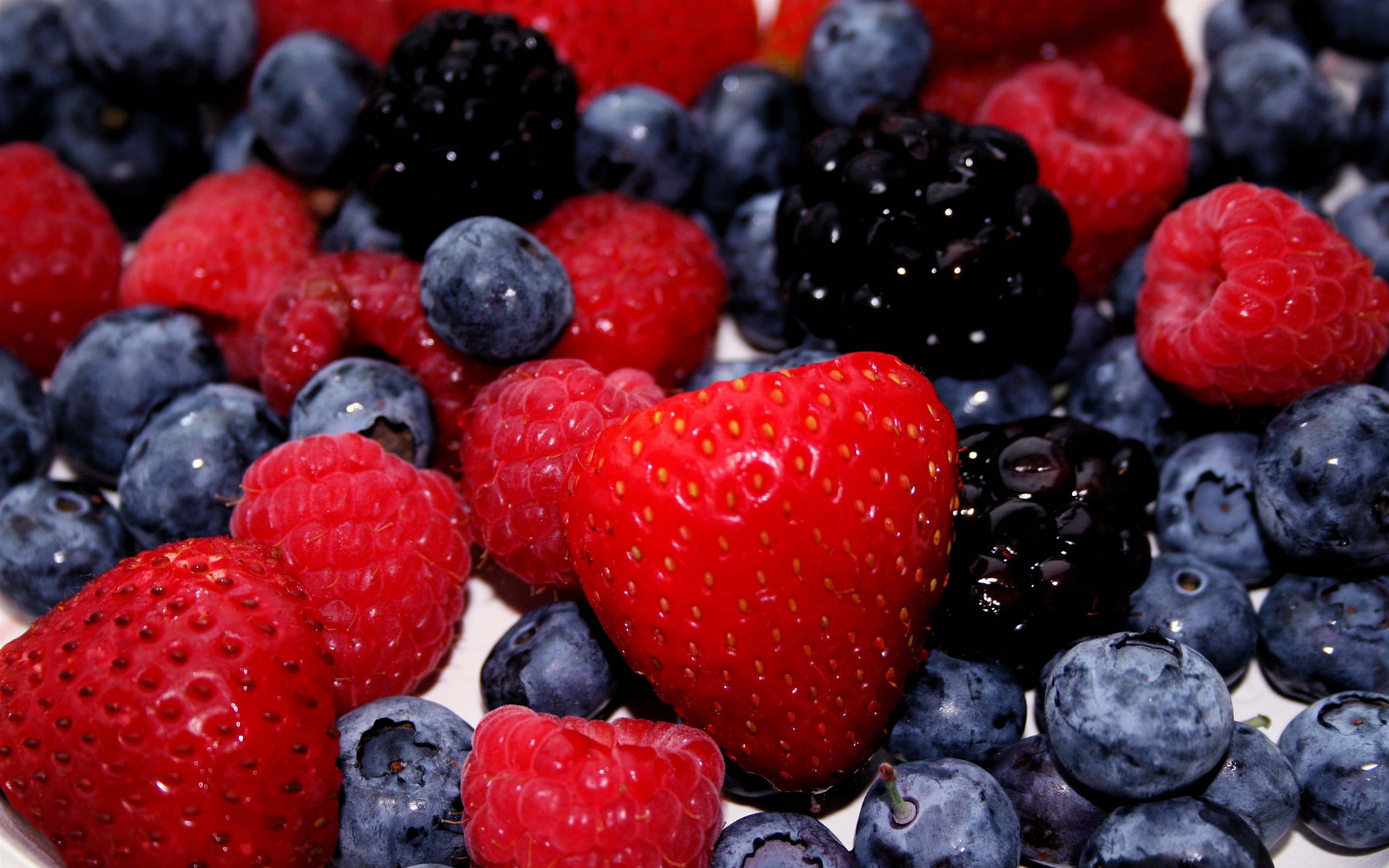 strawberry, Blackberry, Blueberry, Berry, Raspberry Wallpaper