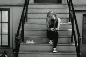 avril, Lavigne, Stairways, Monochrome