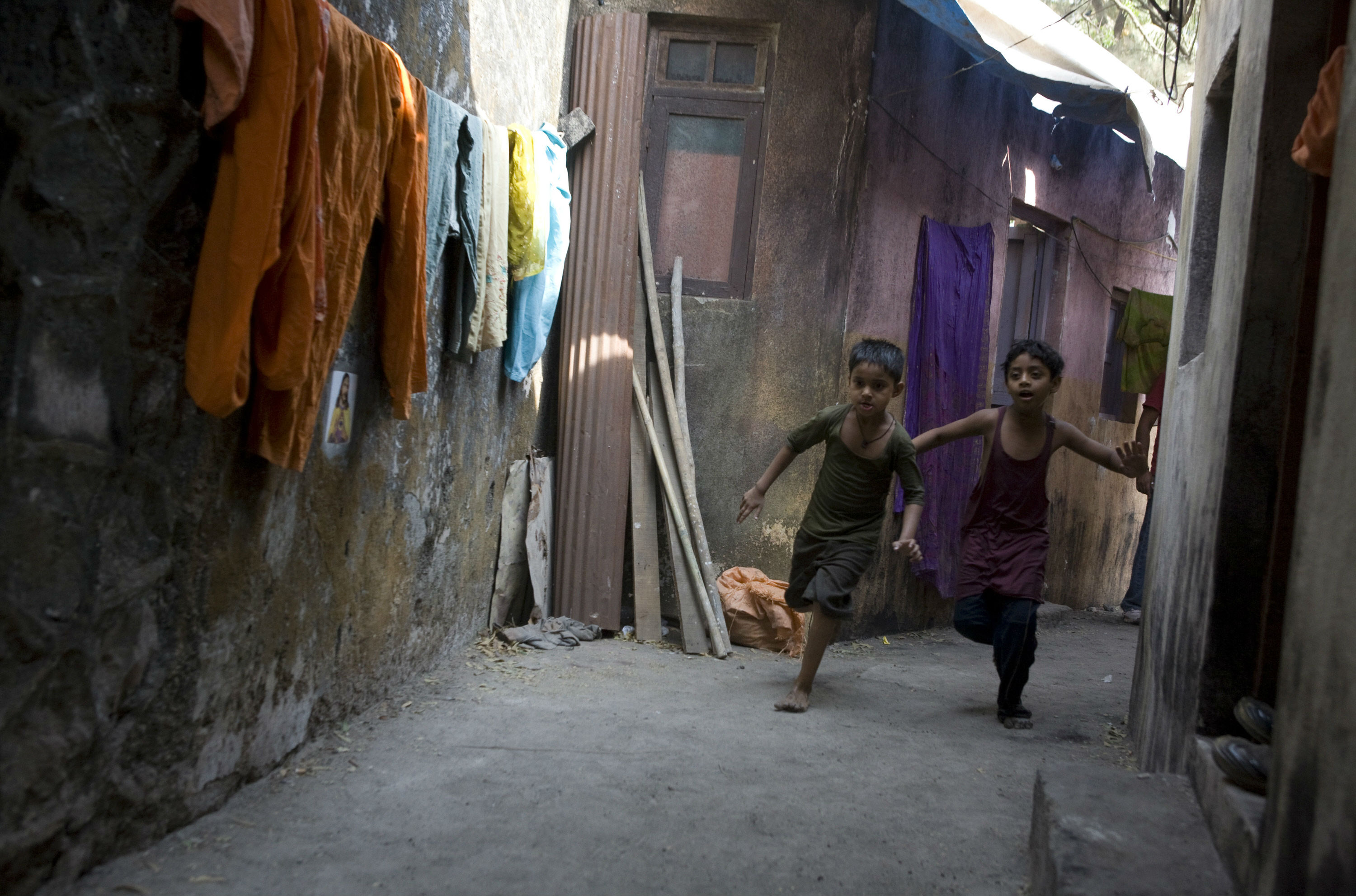 slumdog, Millionaire, Crime, Drama, Romance, Thriller, Child, Children, Kids, Fp Wallpaper