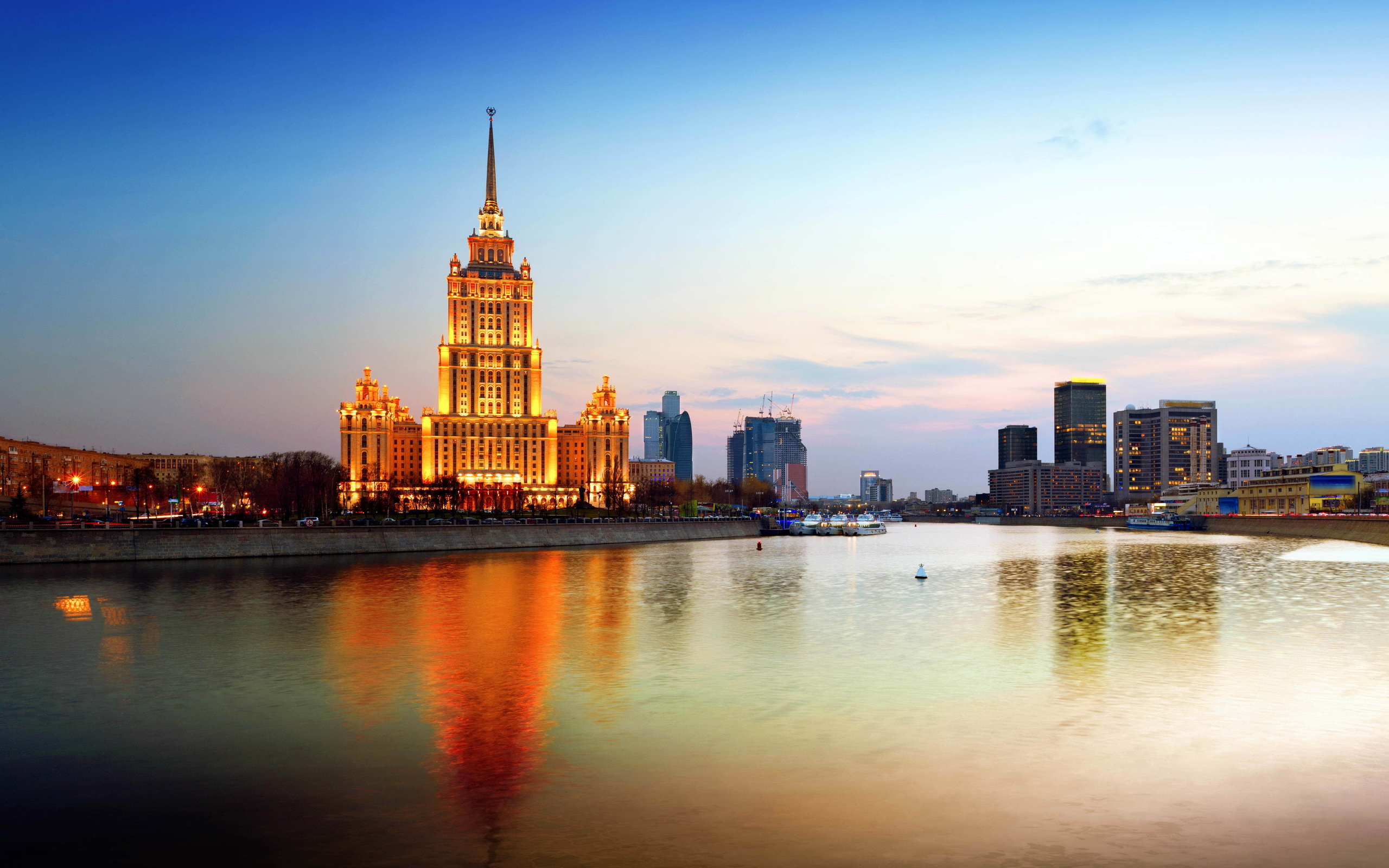 moscow, Russia, City, Reflection Wallpaper