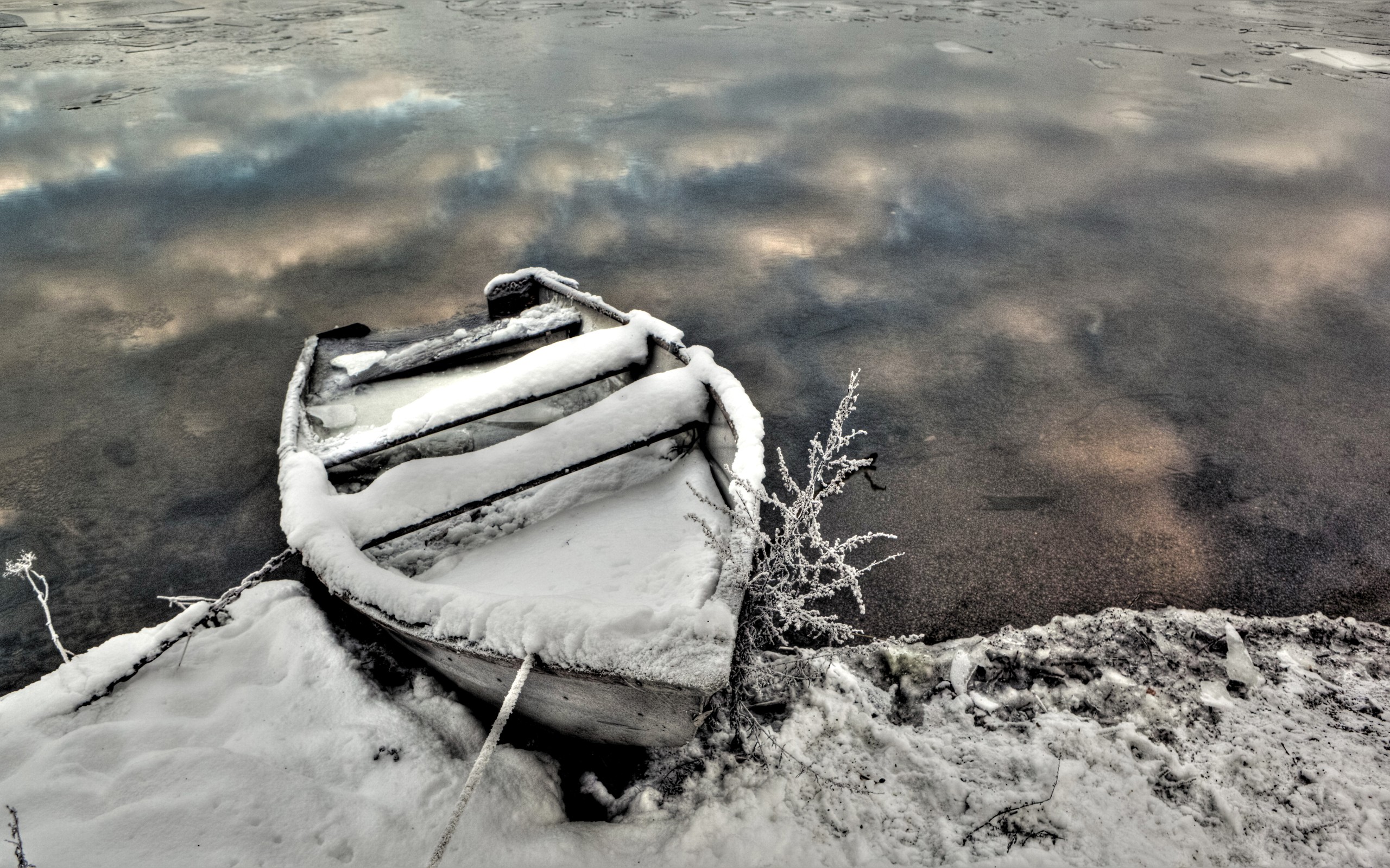 snowy, Boat, In, The, Frozen, Lake Wallpaper