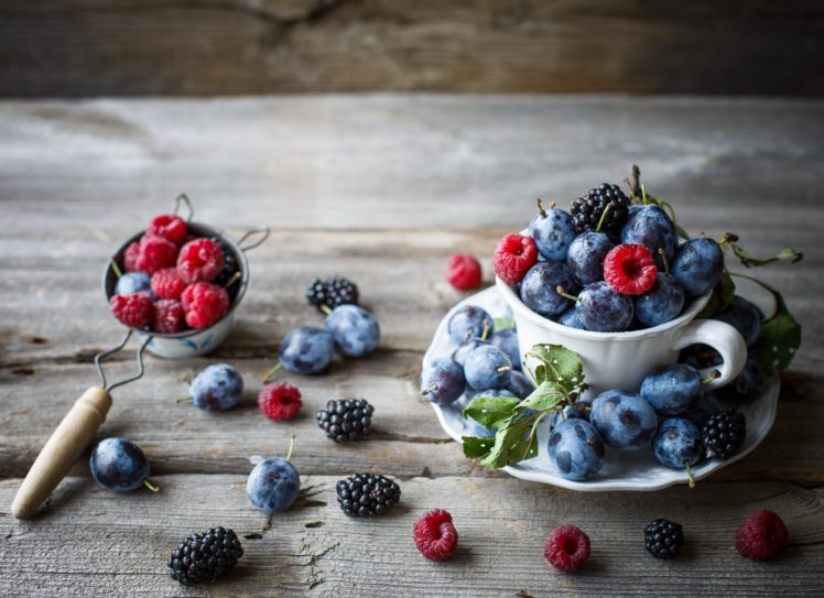 berries, Plums, Blackberries, Raspberries HD Wallpaper Desktop Background
