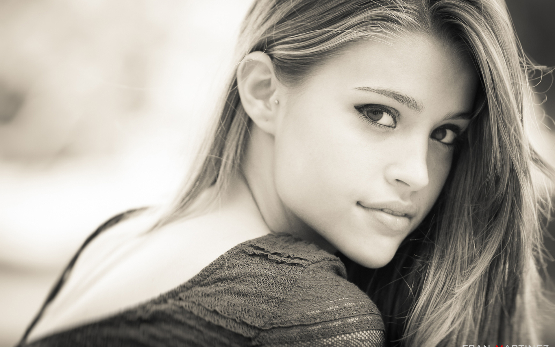 women, Females, Girls, Models, Babes, B w, Black and white, Black, White Wallpaper