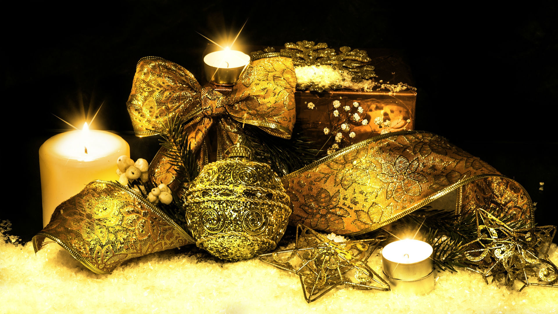holidays, Christmas, New, Year, Decorations, Shine, Candles, Fire, Flames Wallpaper