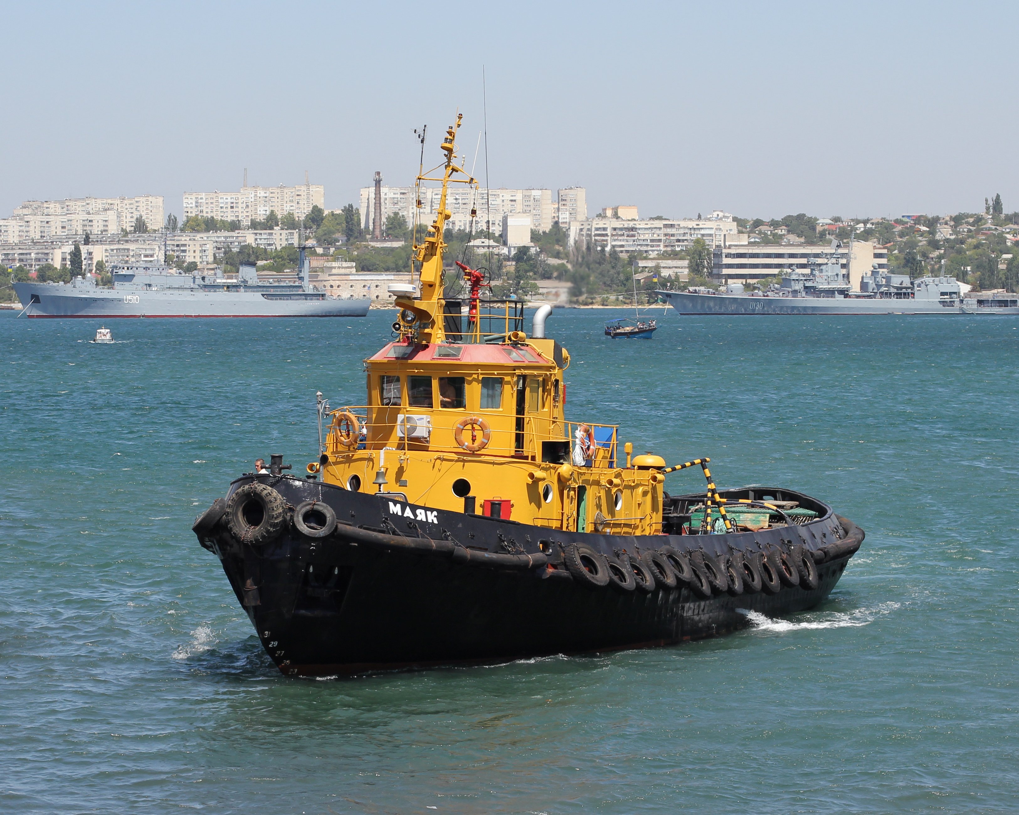 tugboat, Ship, Boat, Tug, Marine,  37 Wallpaper