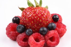 fruits, Food, Raspberries, Strawberries, Blueberries