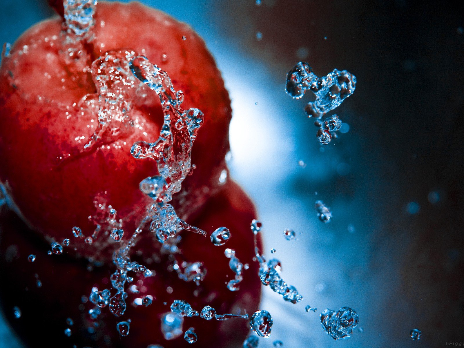 water, Macro, Apples Wallpaper