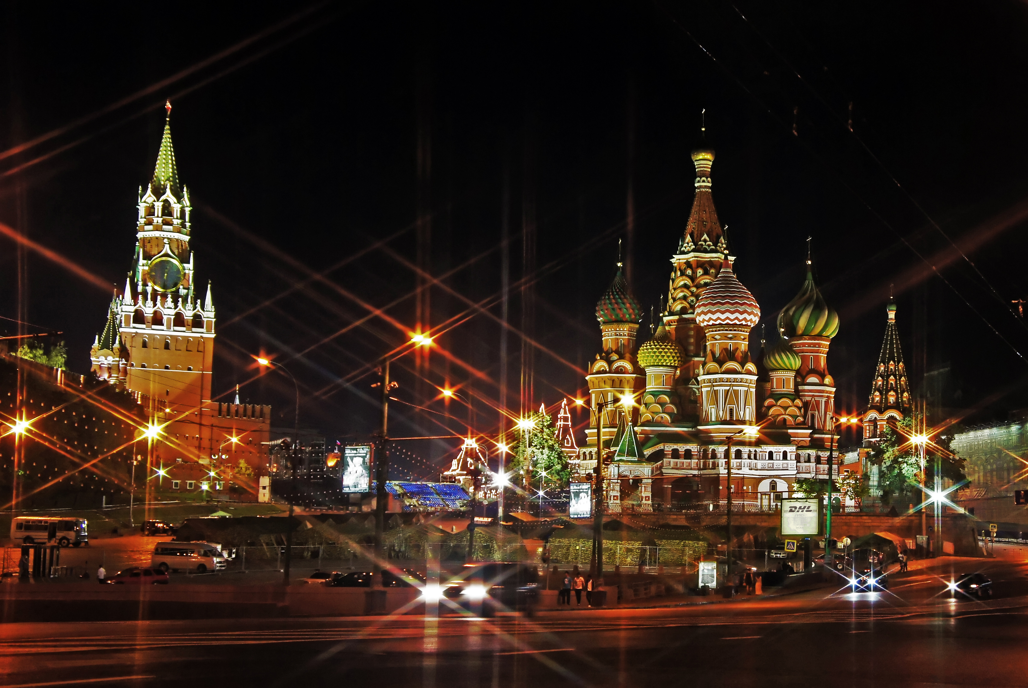 moscow, Temples, Architecture, Buildings, Cathedral, Church, Lights, Roads, Cars Wallpaper