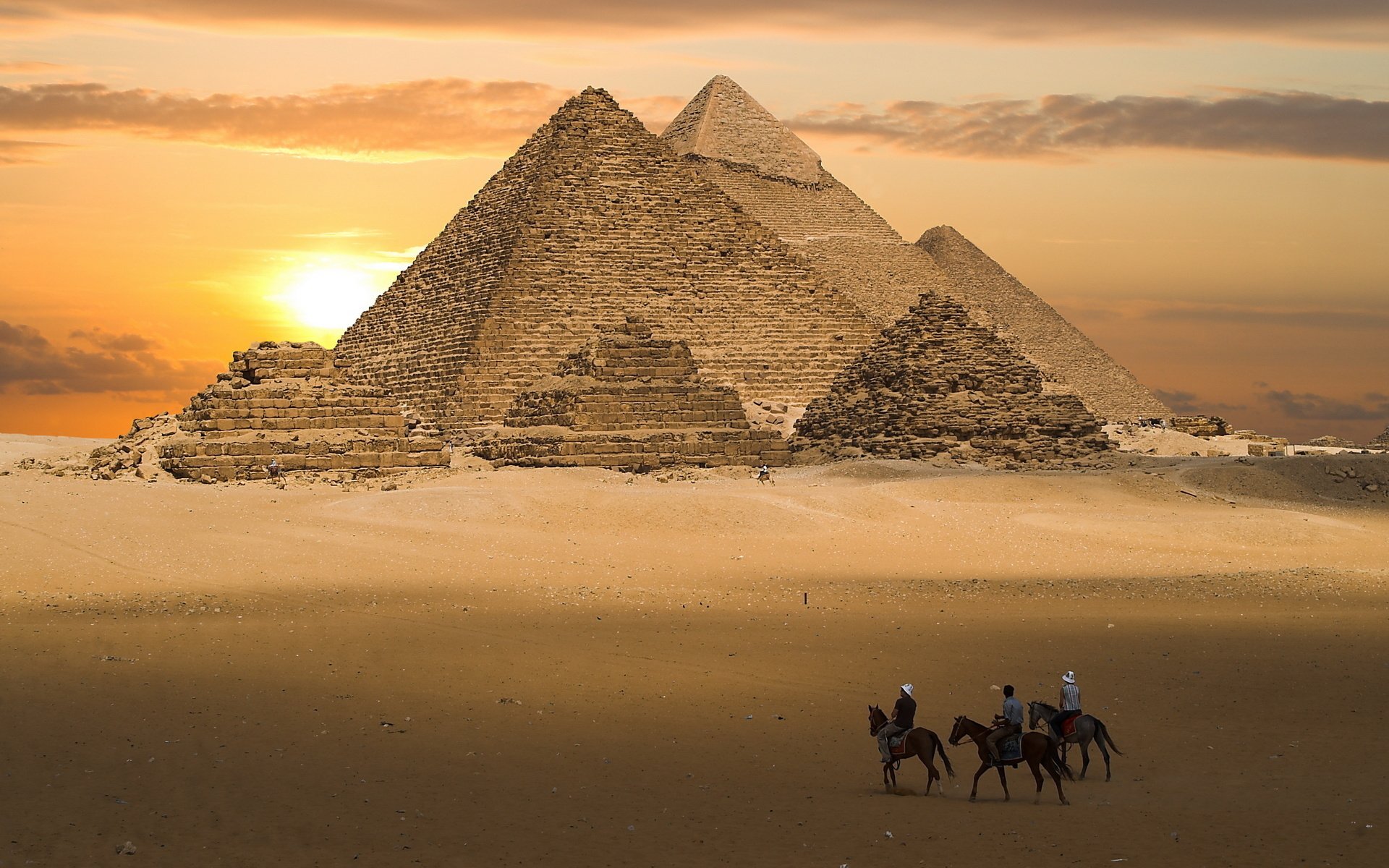 sand, Pyramid, Riders, Egypt Wallpaper