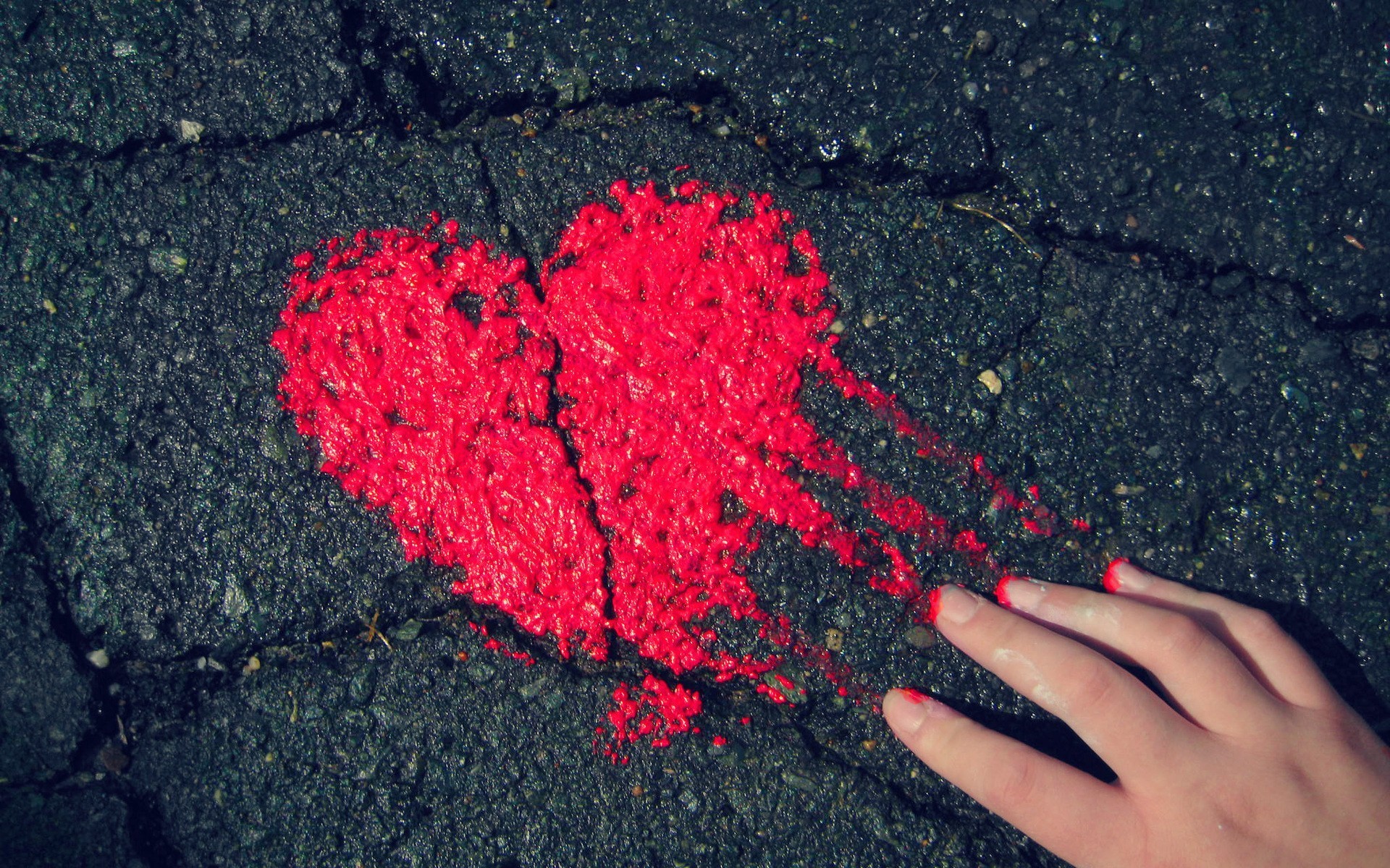 heart, Red, Love, Romance, Hand, Mood, Valentineand039s, Day Wallpaper