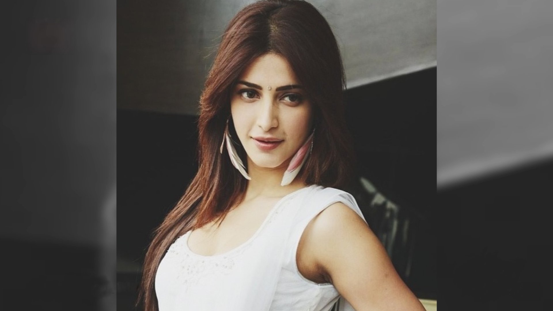 shruti, Hassan, Indian, Actress, Bollywood, Singer, Model, Babe,  73 Wallpaper