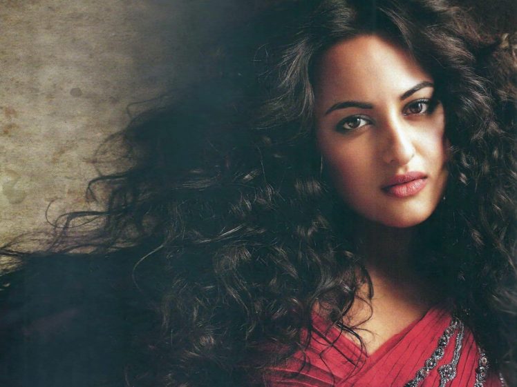 sonakshi, Sinha, Indian, Actress, Bollywood, Babe, Model,  73 HD Wallpaper Desktop Background