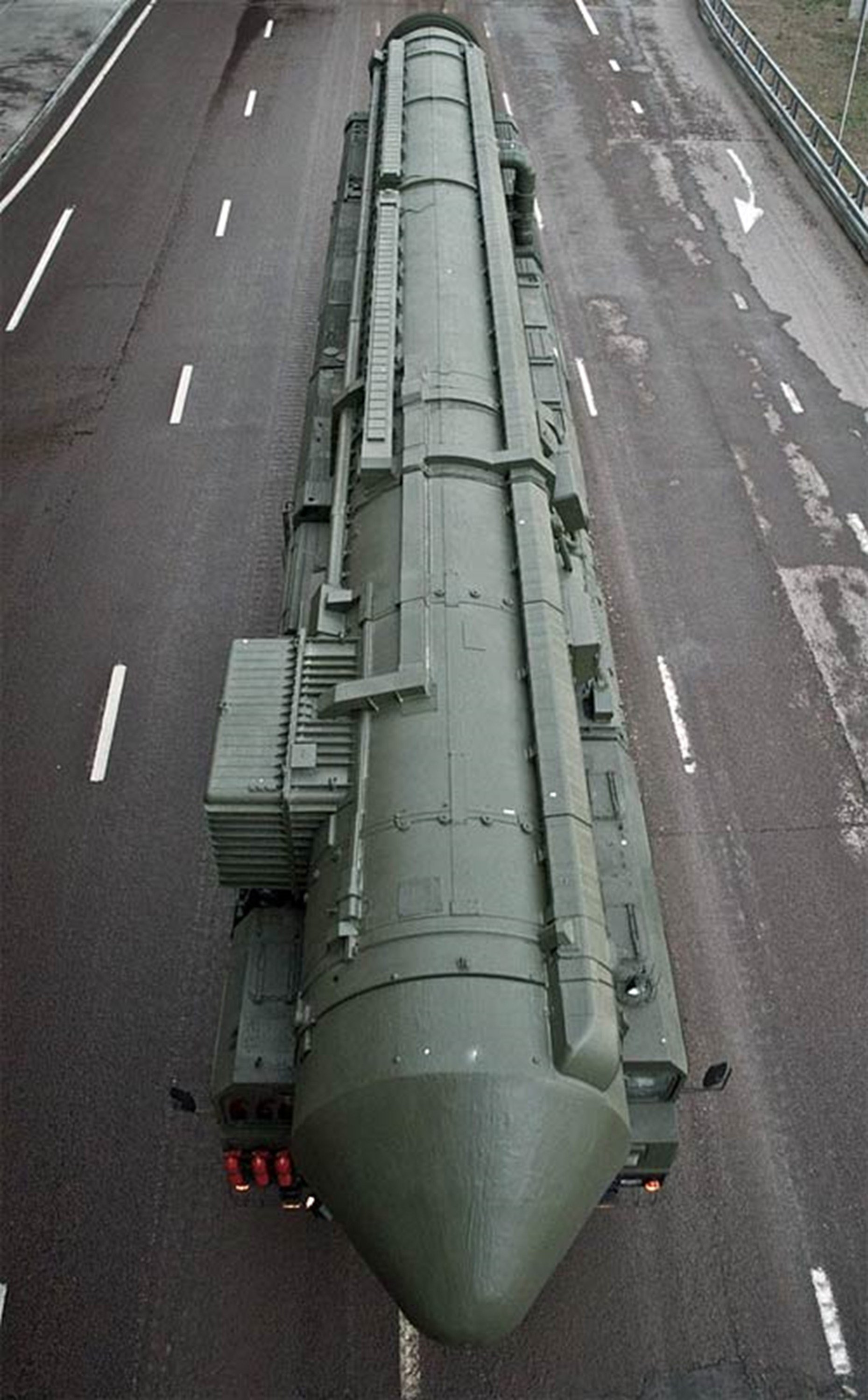 topol, Russia, Missile, Russian, Soviet, Truck, System, Mlitary, 3g7yp, 1859x3000 Wallpaper