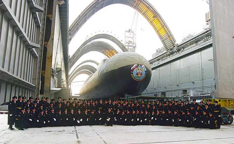 submarine, Shipyard, Russia, Sevmash, Russian, Red star, 4000×2467 HD Wallpaper Desktop Background