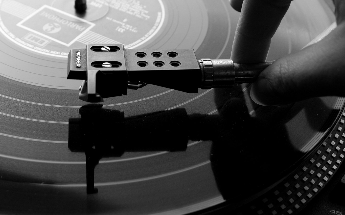 turntable, Grayscale, Record, Player, Monochrome Wallpaper
