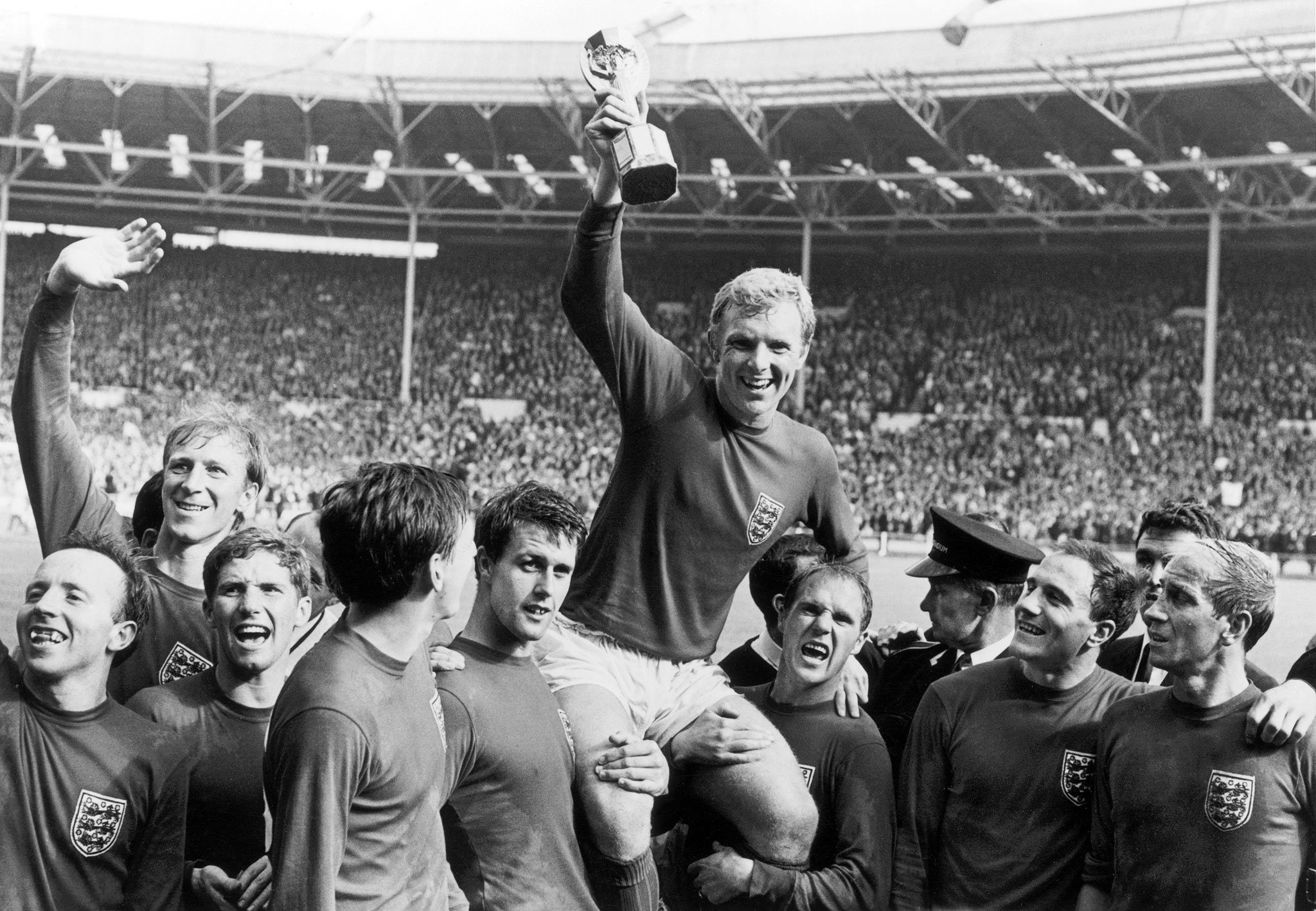 1966 england world cup squad still alive