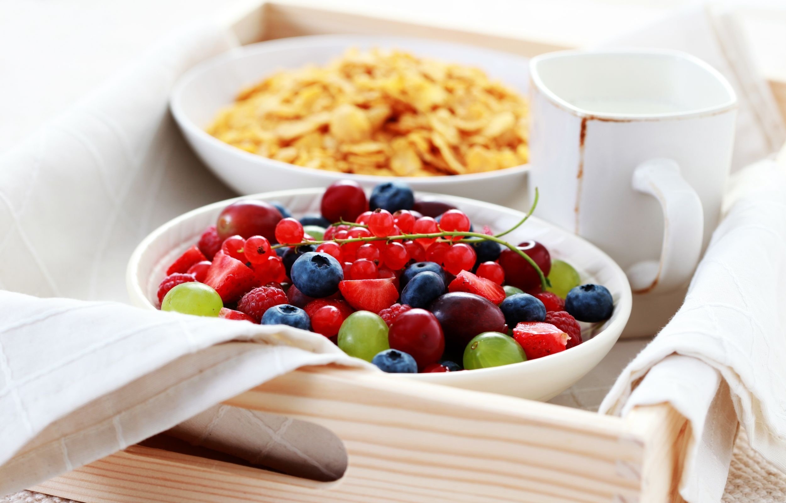berries, Grapes, Fruit, Food, Strawberries, Breakfast Wallpaper