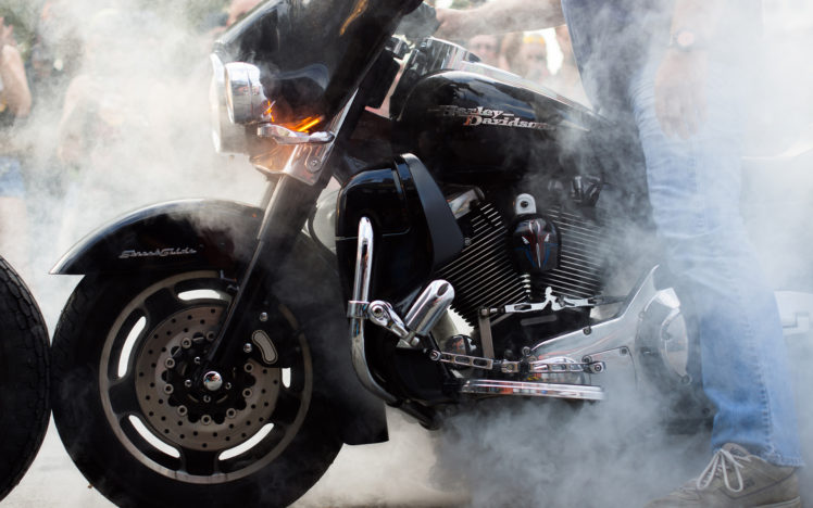 harley, Davidson, Motorcycle, Burnout, Smoke HD Wallpaper Desktop Background
