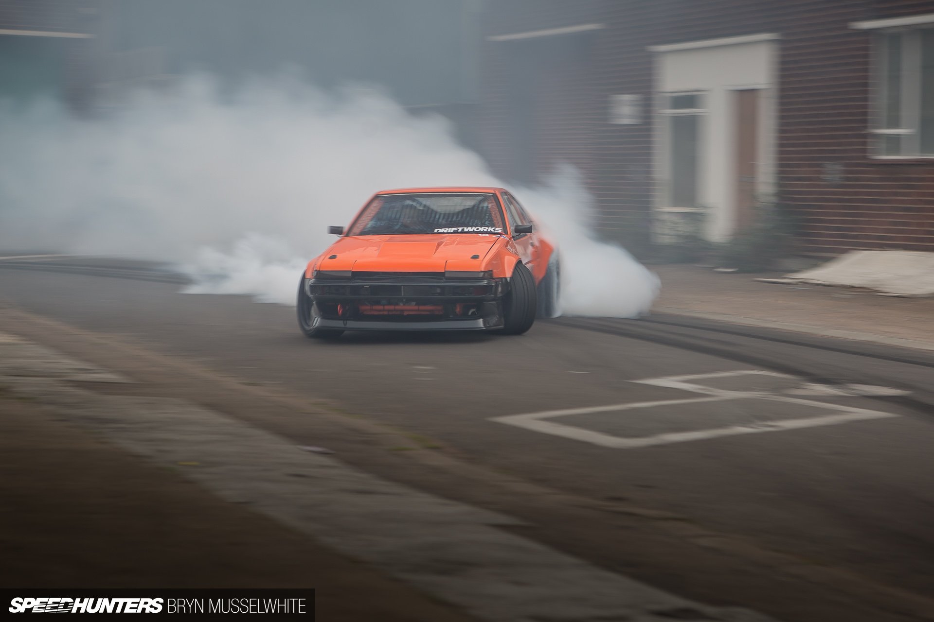 Toyota ae86 дрифт