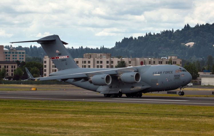 boeing, C17a, Globemaster iii, Airplane, Jet, Military, Aicrafts, Us air force, Canada, England, Cargo, Transport, Kuwait, Qatar HD Wallpaper Desktop Background