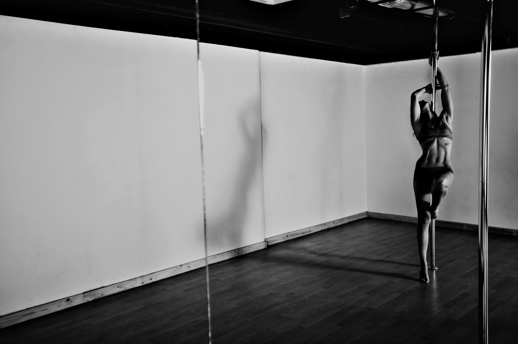 pole, Dancing, Dance, Sexy, Babe, Fitness Wallpapers HD / Desktop and Mobil...