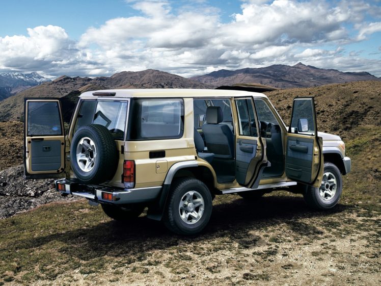 2014 Toyota Land Cruiser Van Jp Spec Grj76k Suv 4x4 Wallpapers Hd Desktop And Mobile