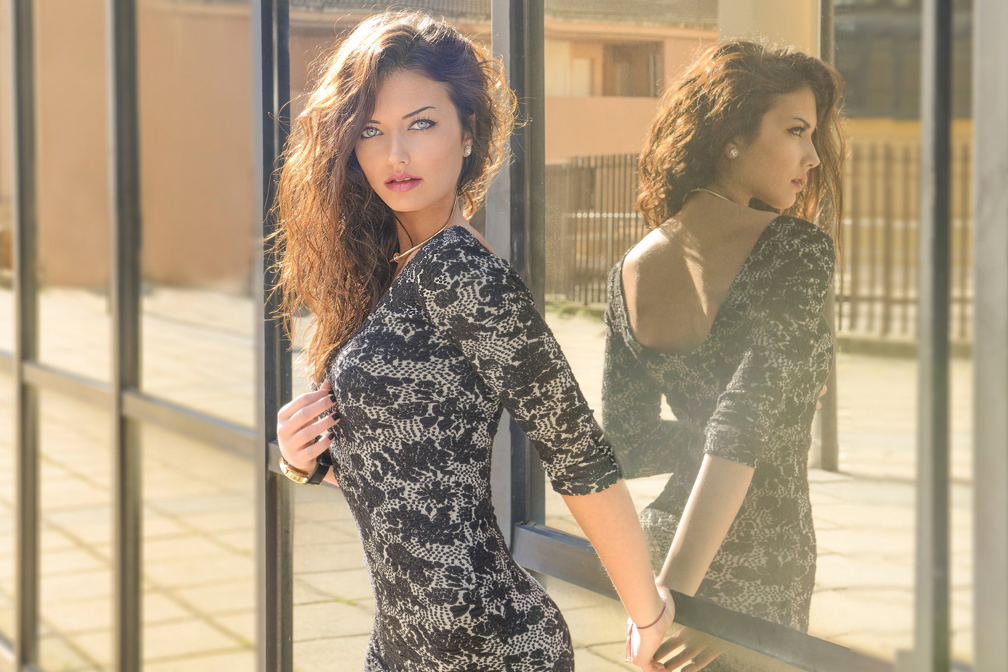 look, Portrait, Makeup, Hairstyle, Dress, Figure, Reflection Wallpaper