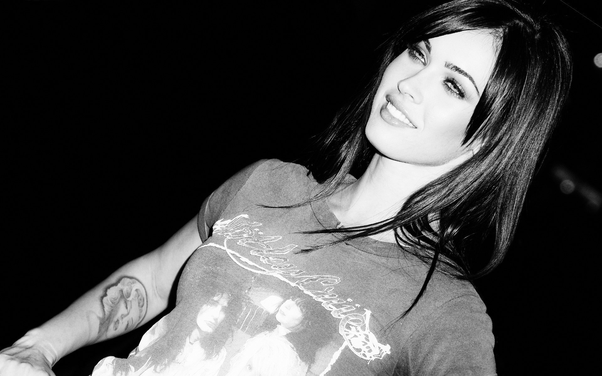 megan, Fox, Actress, Woman, Beauty, Beautiful, Girl, Model, Brunette Wallpaper