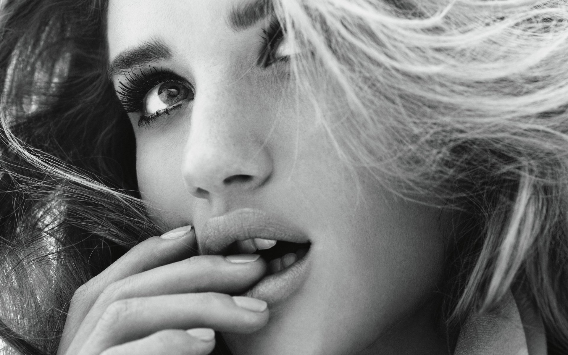 rosie, Huntington, Whiteley, Actress, Woman, Beauty, Beautiful, Girl, Model, Blonde Wallpaper