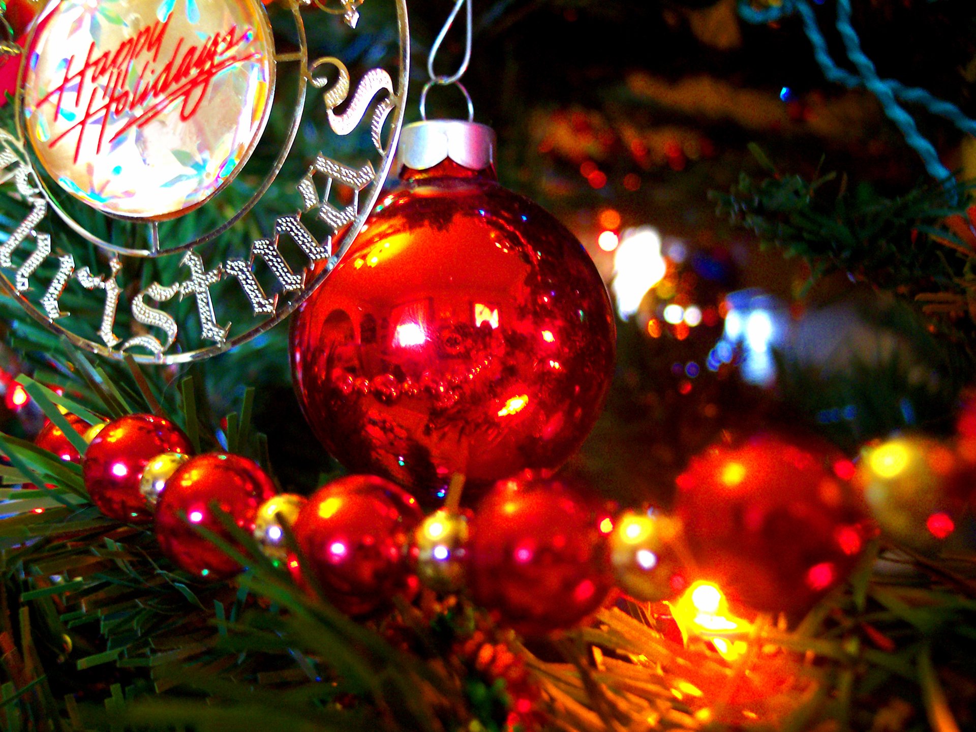 merry, Christmas, Holiday, Vacation, Gifts, Tree, Happy, Beautiful, Santa, Snowman, Lights Wallpaper