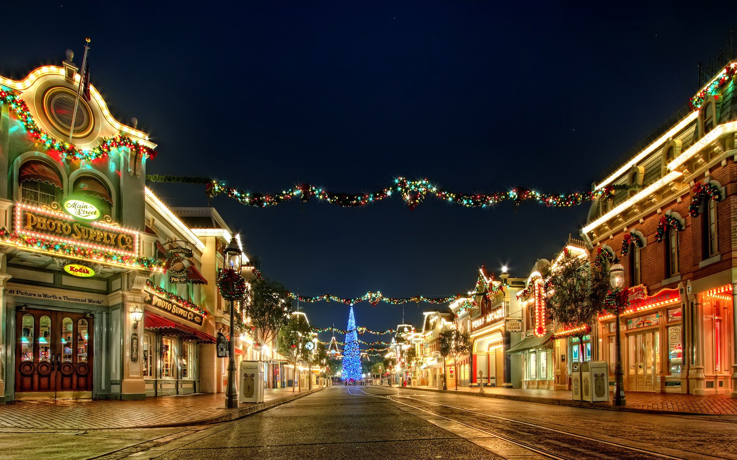 merry, Christmas, Holiday, Vacation, Gifts, Tree, Happy, Beautiful, Santa, Snowman, Lights Wallpaper
