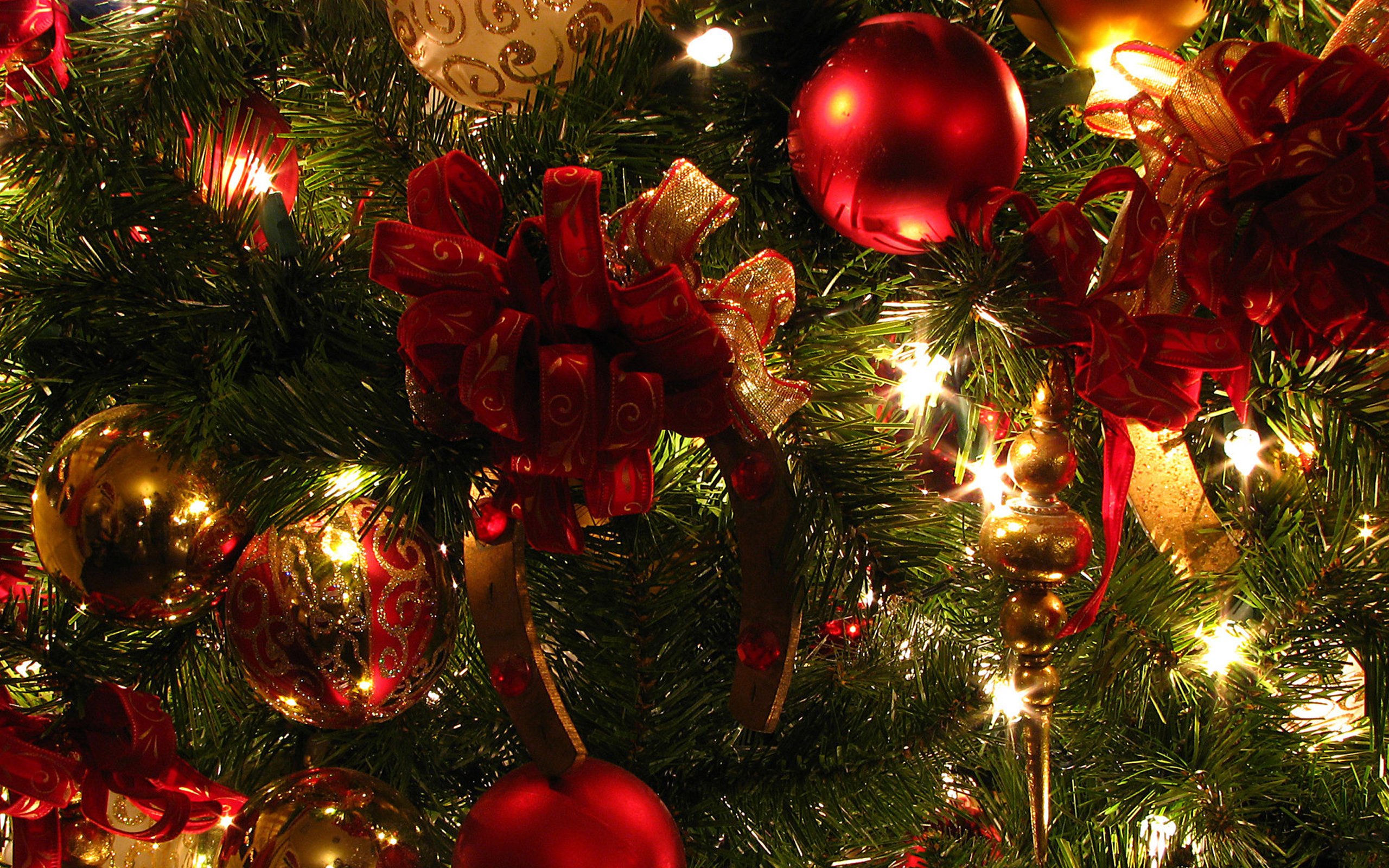 merry, Christmas, Holiday, Vacation, Gifts, Tree, Happy, Beautiful, Santa, Snowman, Lights Wallpaper
