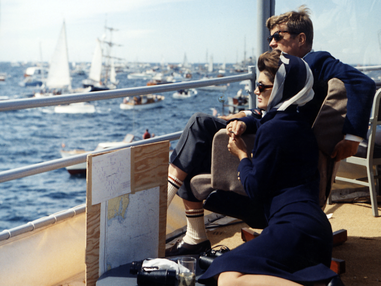 jacqueline, Kennedy, Onassis, Sunglasses, John, F, Kennedy, Jfk, American, President, People, Men, Males, Women, Females, Girls, Mood, Glasses, Ocean, Sea, Boats, Sailing, Political HD Wallpaper Desktop Background