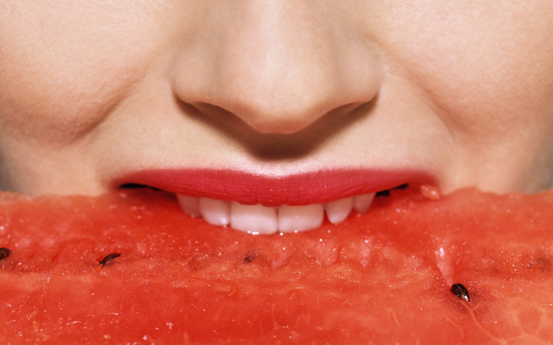 watermelon, Melon, Fruit, Red, Bokeh, Lips, Babe Wallpaper