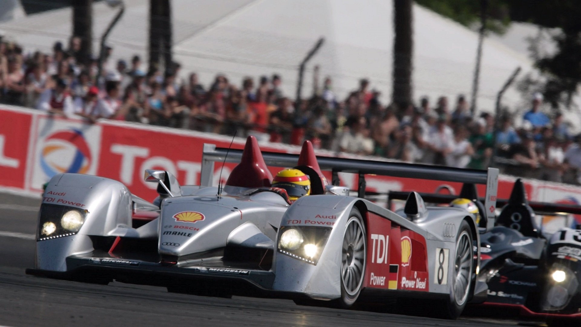 audi, R10, Car, Vehicle, Sport, Race, Lemans Wallpaper