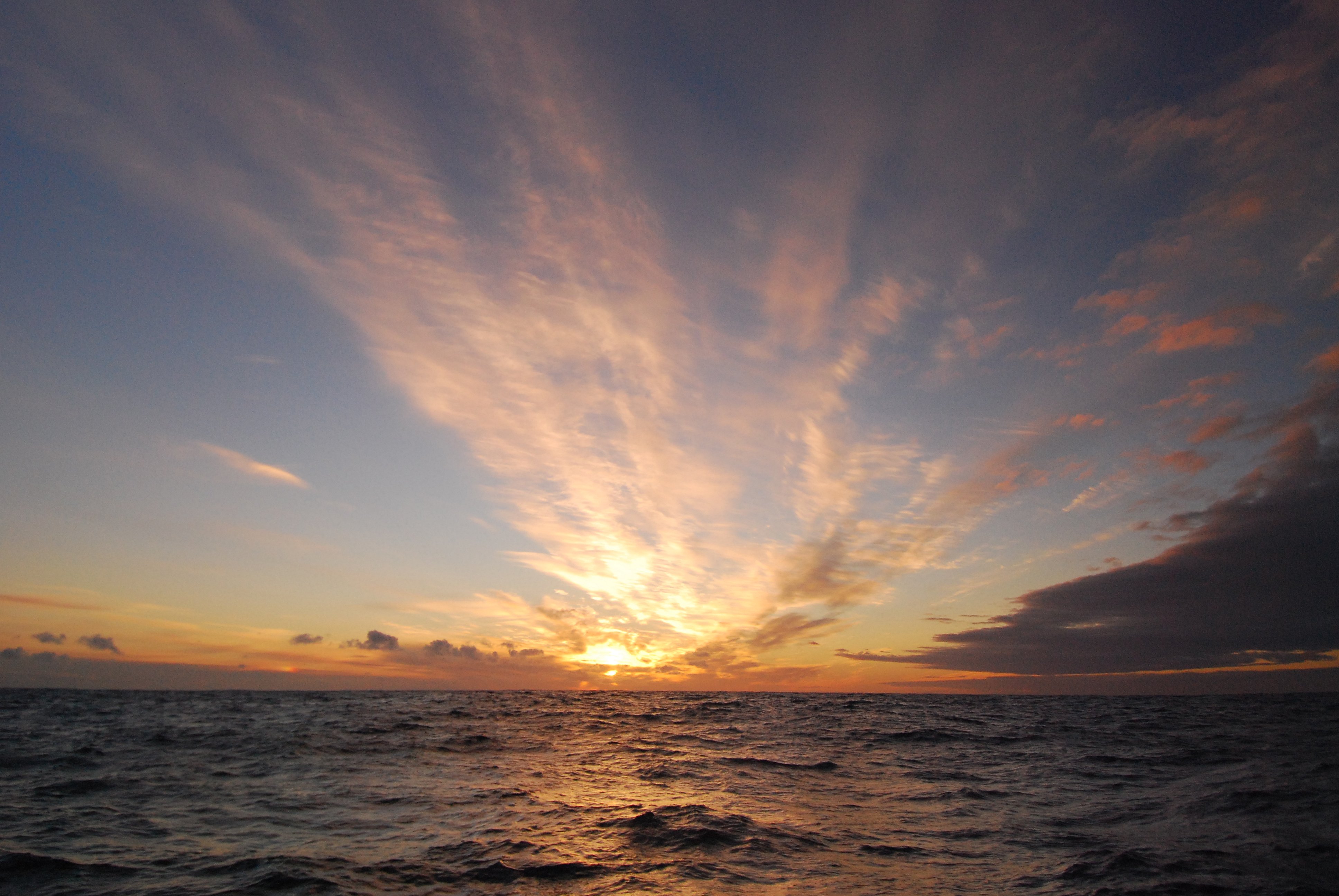 dawn, Sky, Sea, Ocean, Sunset, Sunrise, Sky, Clouds Wallpapers HD / Desktop  and Mobile Backgrounds