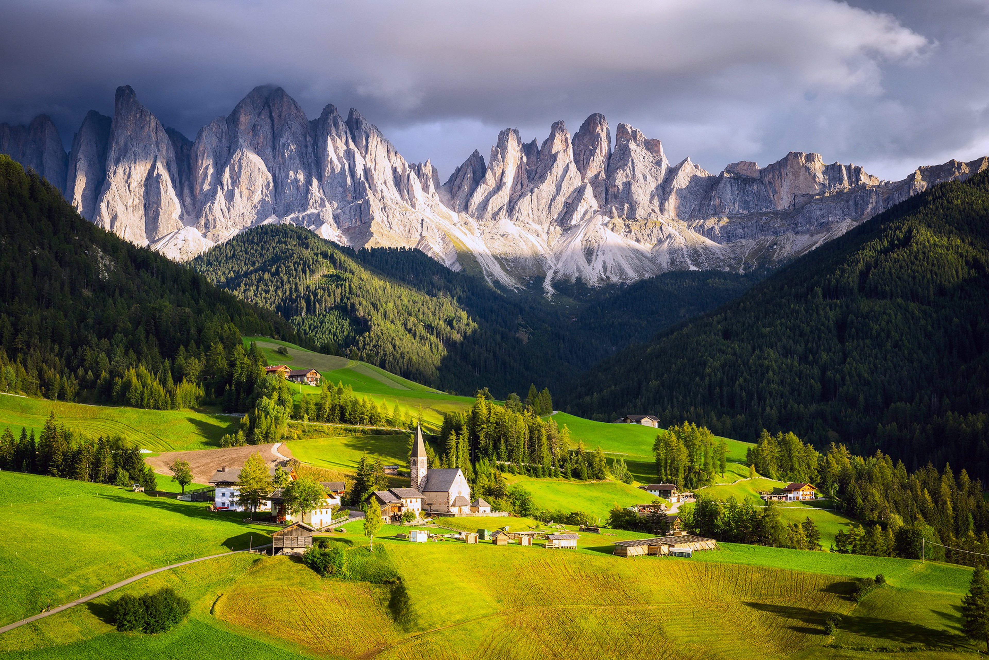 landscapes, Nature, Countryside, Fields, Houses, Trees, Forest, Jungle, Mountains, Clouds, Italy, Grass Wallpaper