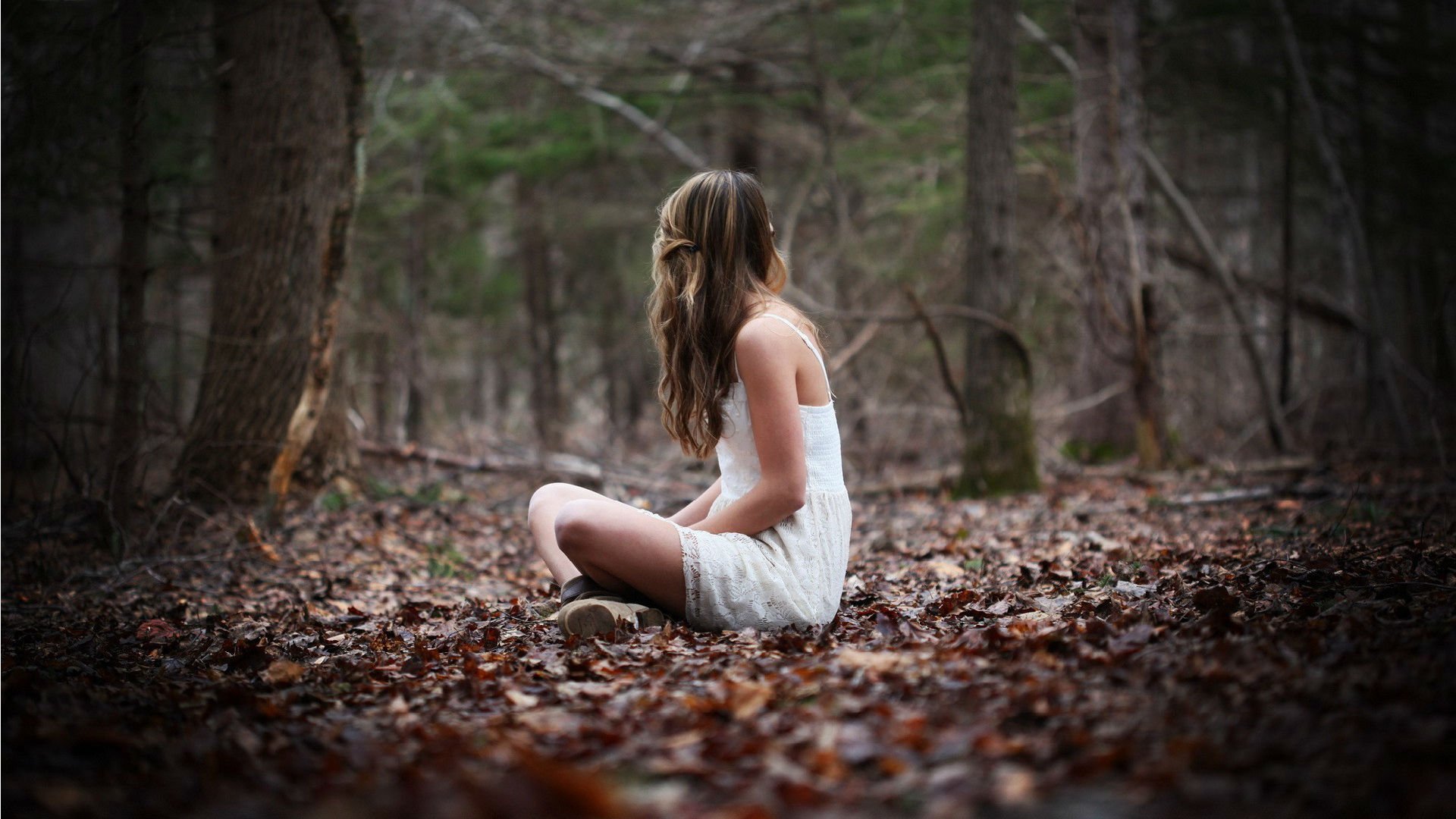 lonely, Mood, Sad, Alone, Sadness, Emotion, People, Loneliness, Solitude Wallpaper