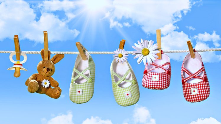 shoes, Teddy, Flowers, Spring, Sky, Clouds, Sunny, Kids, Children, Little, Drying, Mum, Family, Washing HD Wallpaper Desktop Background