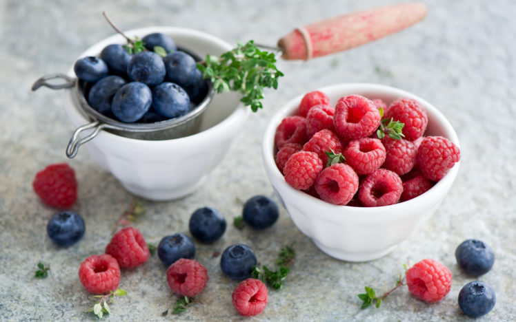 berries, Raspberries, Blueberries HD Wallpaper Desktop Background