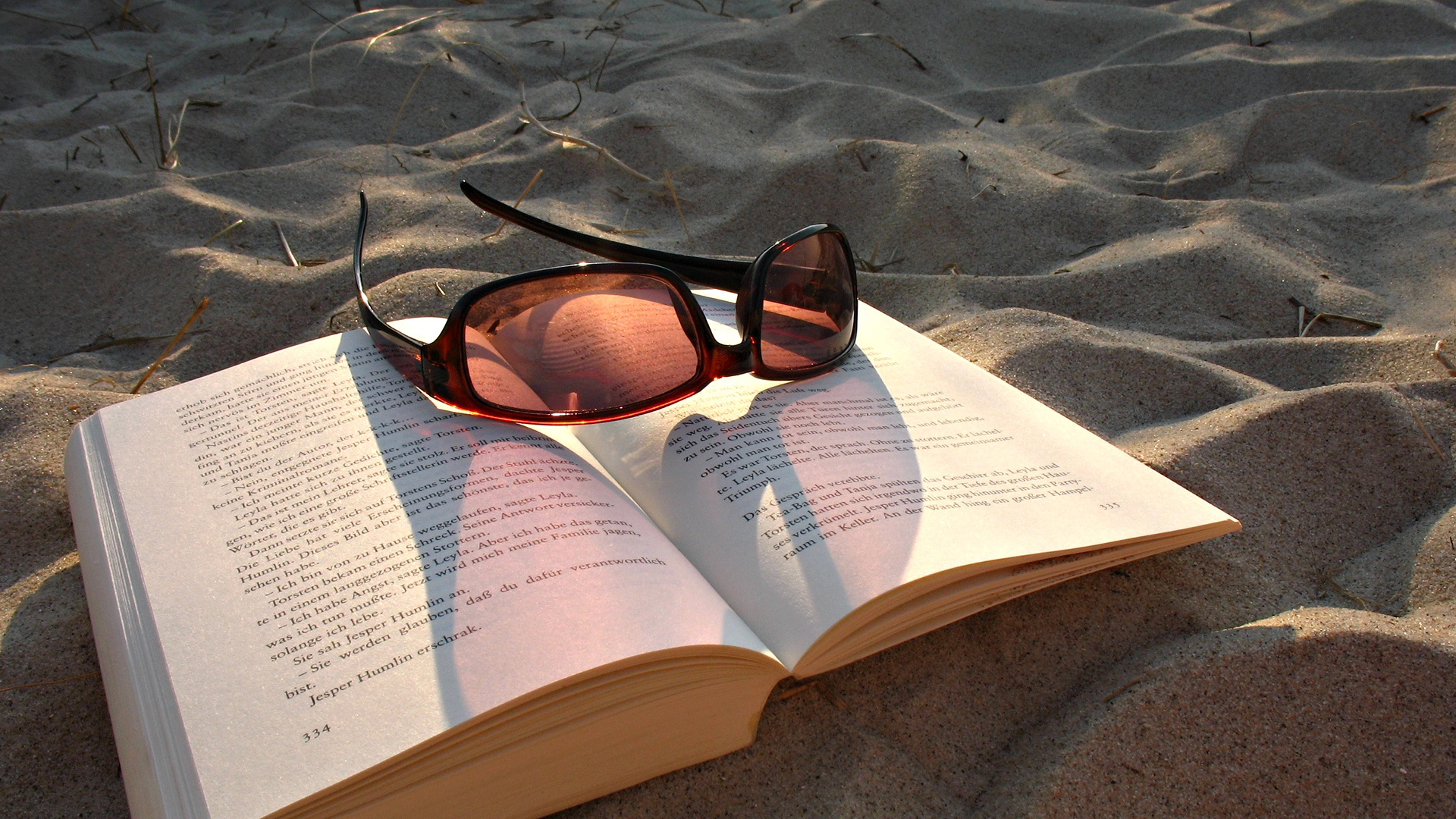 sunglasses, Beach, Book, Sand, Summer, Vacation Wallpaper