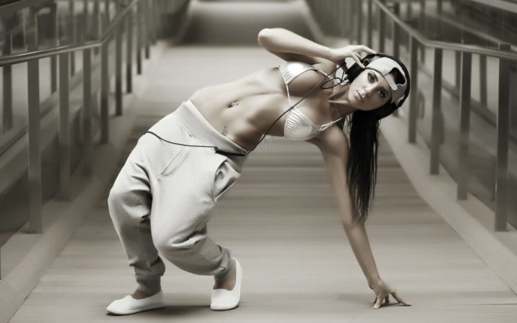 girl, Sport, Hiphop, Fitness, Headphones, Dancing, Bridge, Background HD Wallpaper Desktop Background