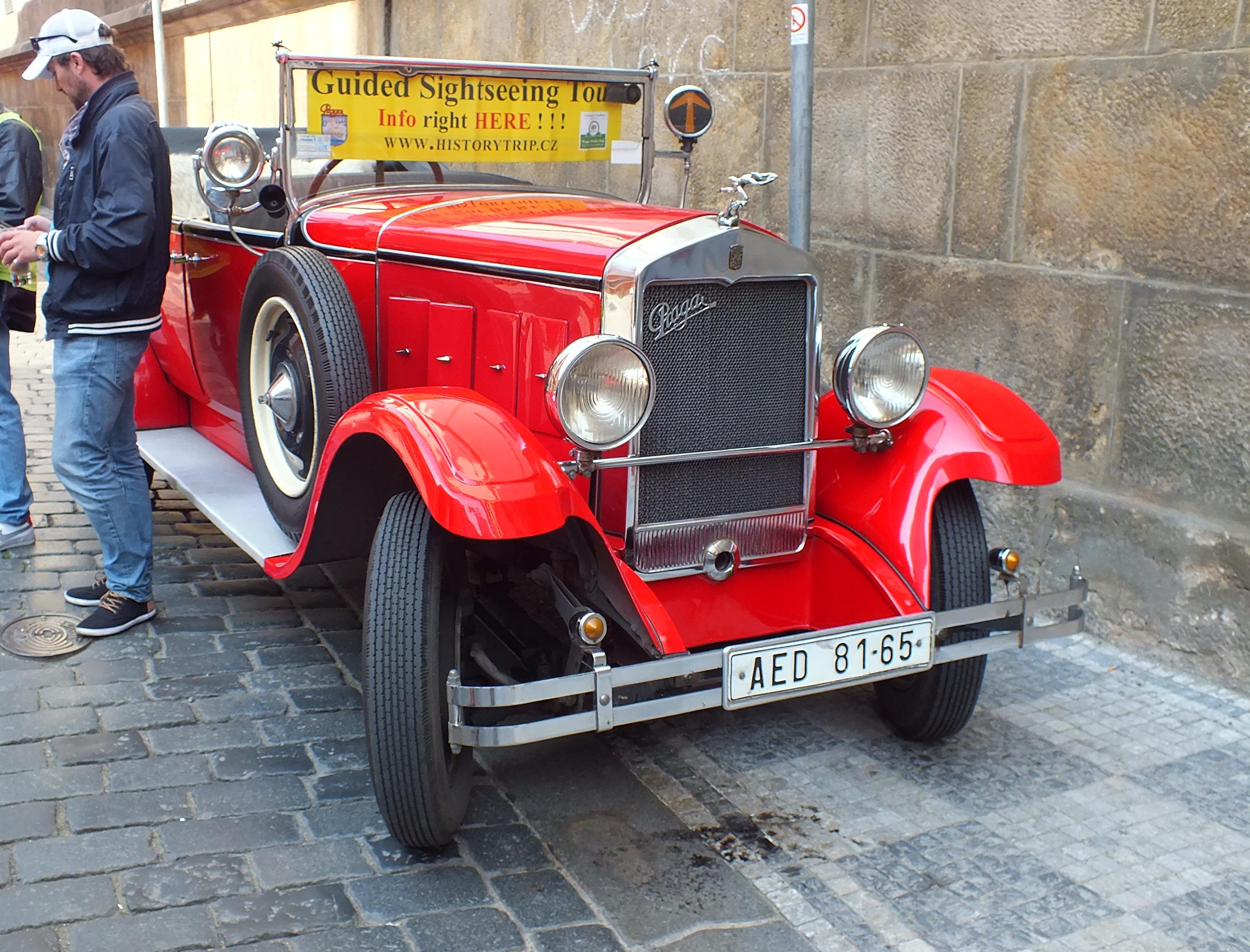 replica, Prague, Limo, Limousine Wallpaper