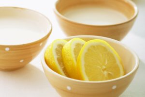 bowl, With, Lemon, Slices