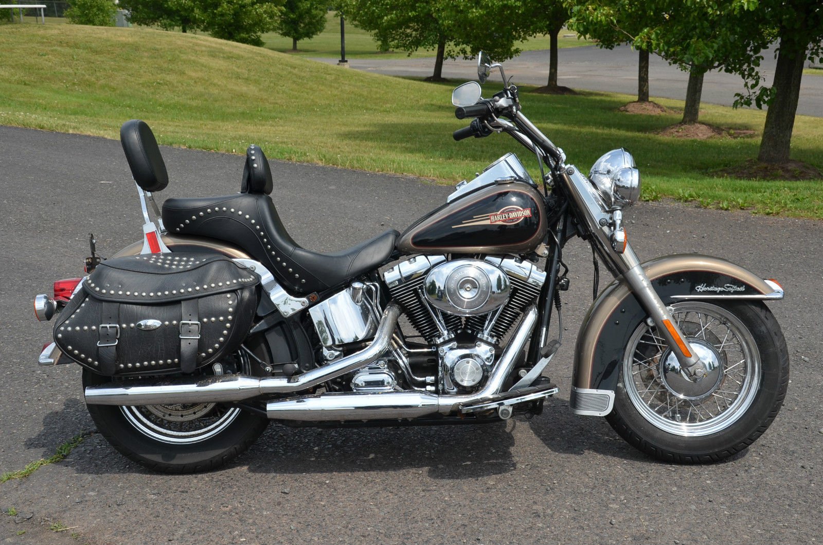 Harley Davidson Softail черный