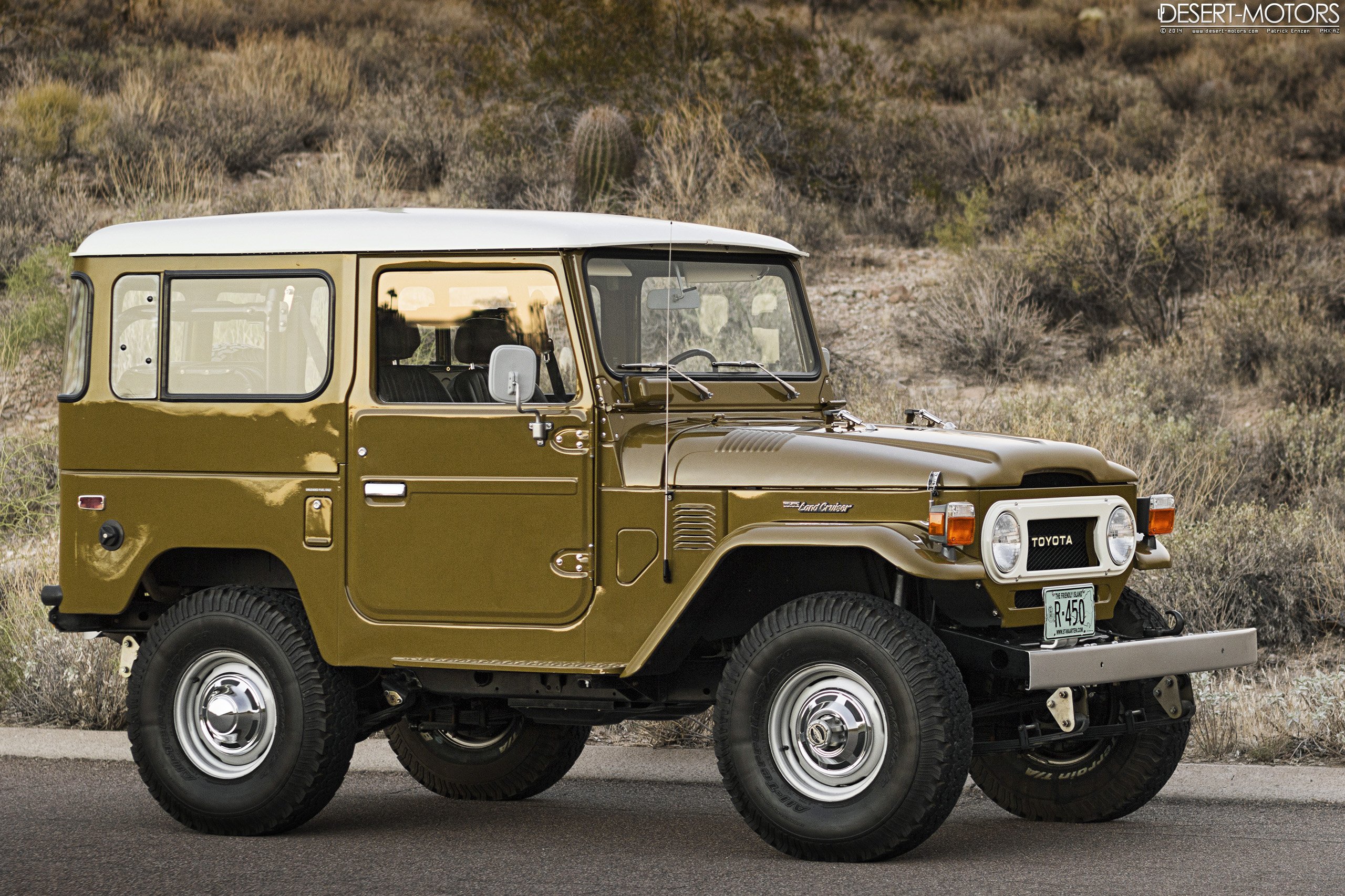 Toyota FJ Cruiser and fj40