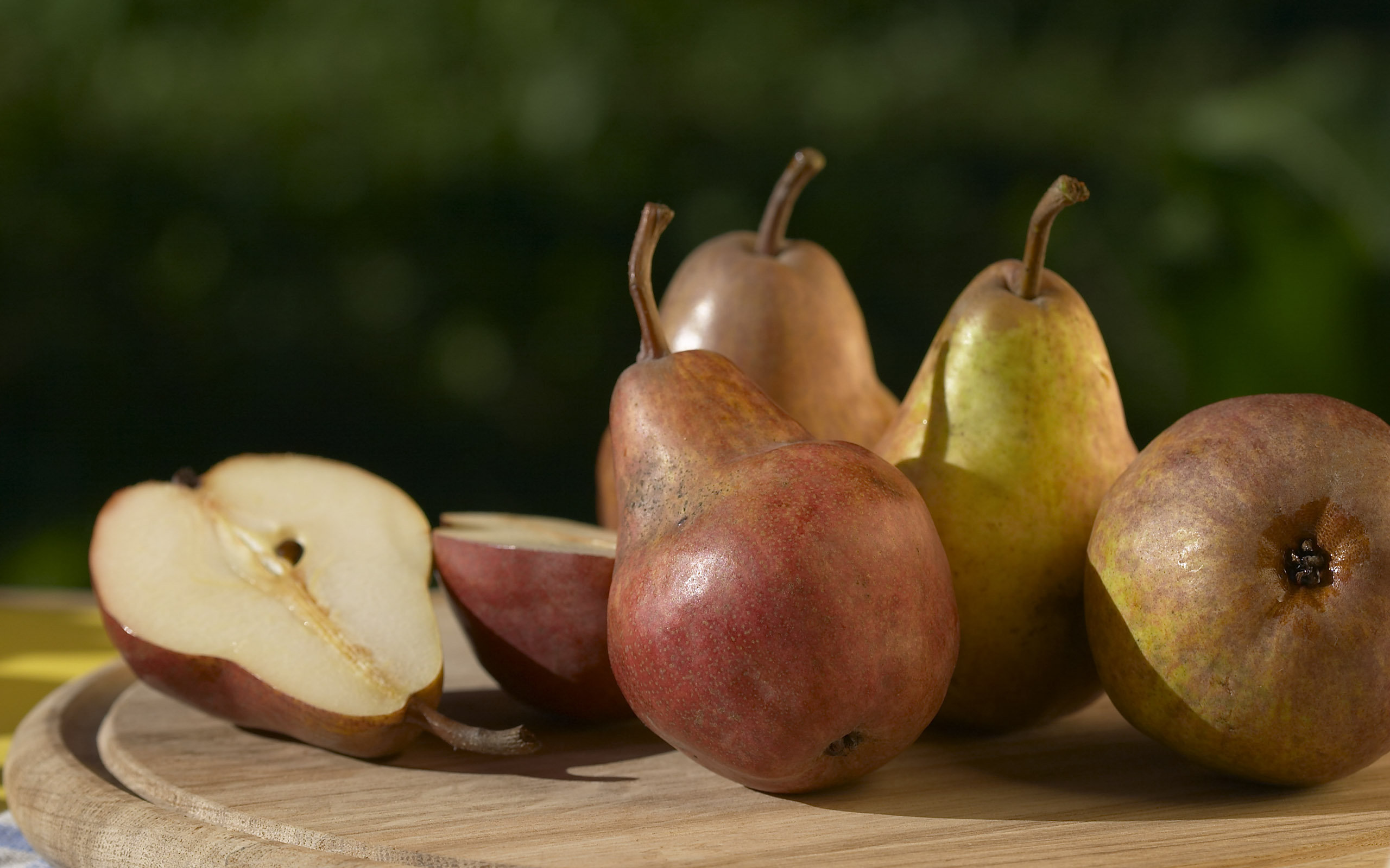 pears, On, The, Table Wallpaper