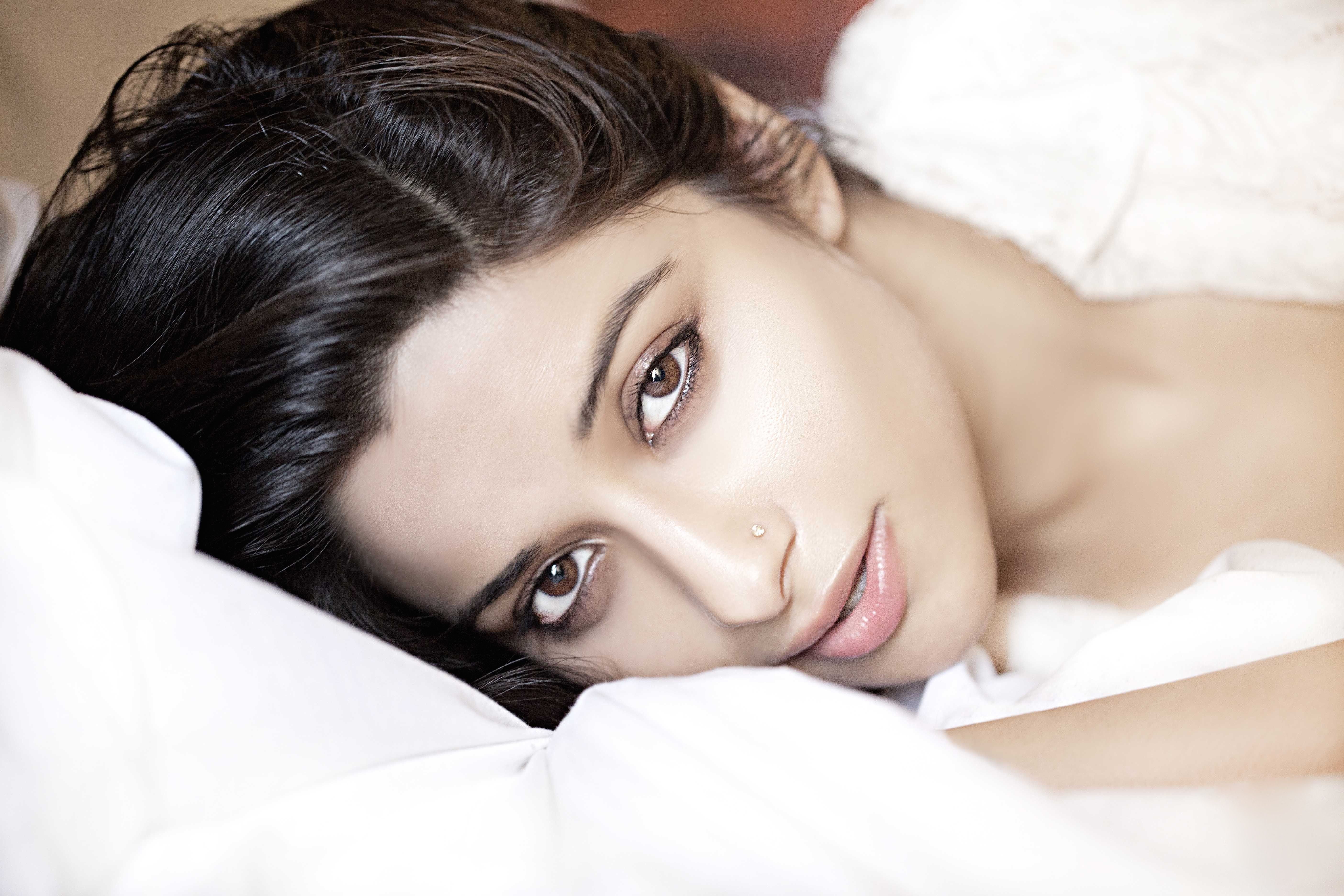 Madhurima Banerjee Bollywood Actress Model Girl Beautiful Brunette Pretty Cute Beauty 