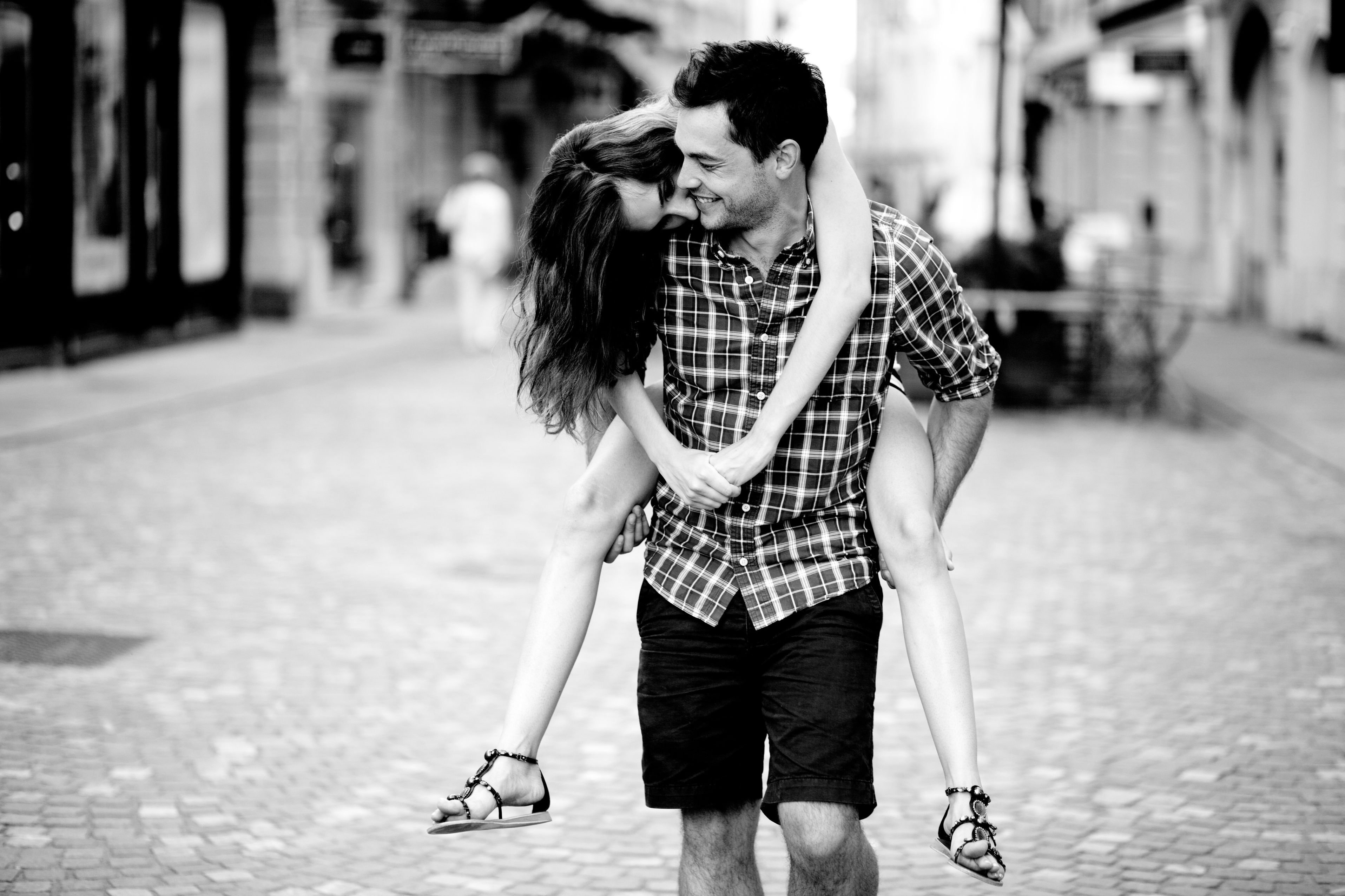 Hug Hugging Couple Love Mood People Men Women Happy Wallpapers 